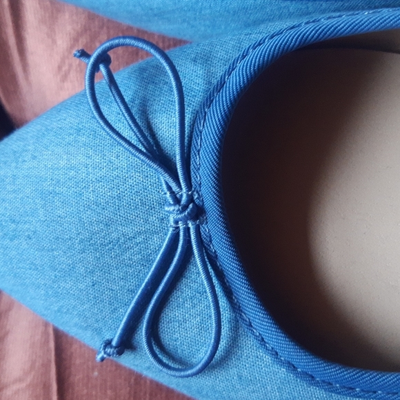 Blue flats - Picture 4 of 5